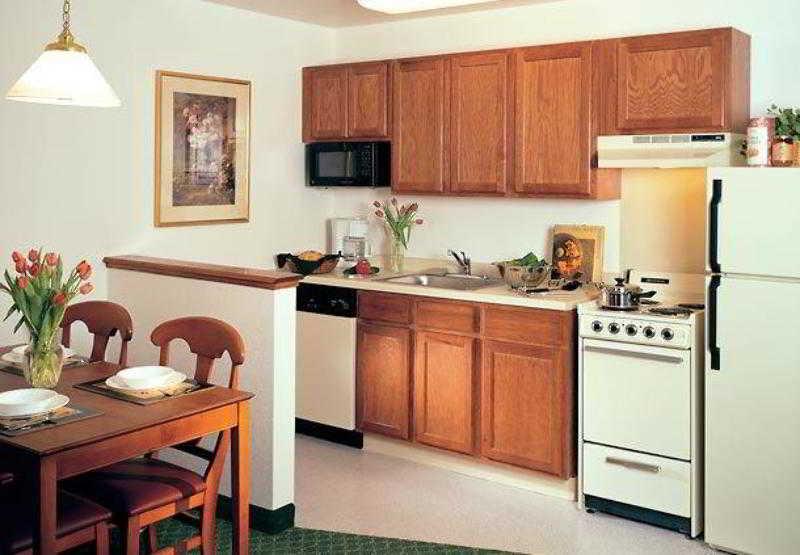 Towneplace Suites By Marriott Detroit Livonia Quarto foto